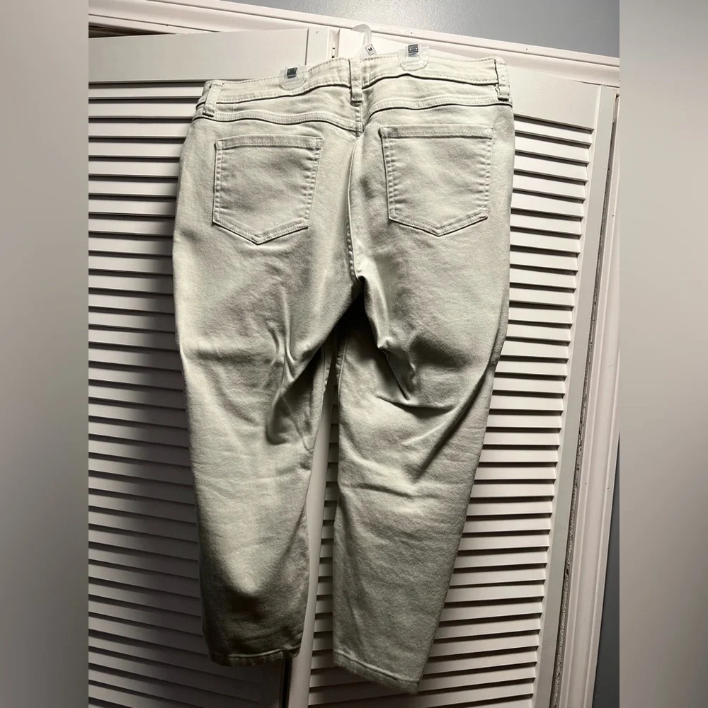Lauren Conrad Size 12 Skinny Crop Pants - Picture 2 of 4